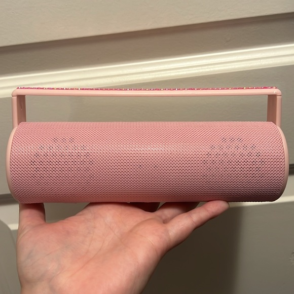 Brookstone Baby Pink Rhinestone detail Bluetooth Speaker - Picture 3 of 4